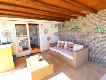 Resale - Villa -
Purias