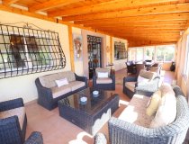 Resale - Villa -
Purias