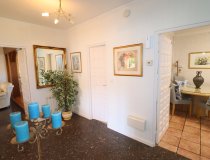 Resale - Villa -
Purias