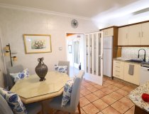 Resale - Villa -
Purias