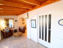 Resale - Villa -
Purias