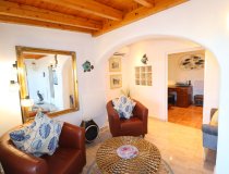 Resale - Villa -
Purias