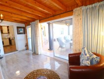 Resale - Villa -
Purias