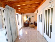 Resale - Villa -
Purias