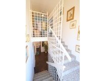 Resale - Villa -
Purias