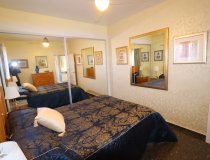 Resale - Villa -
Purias