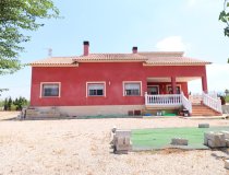 Resale - Villa -
Purias
