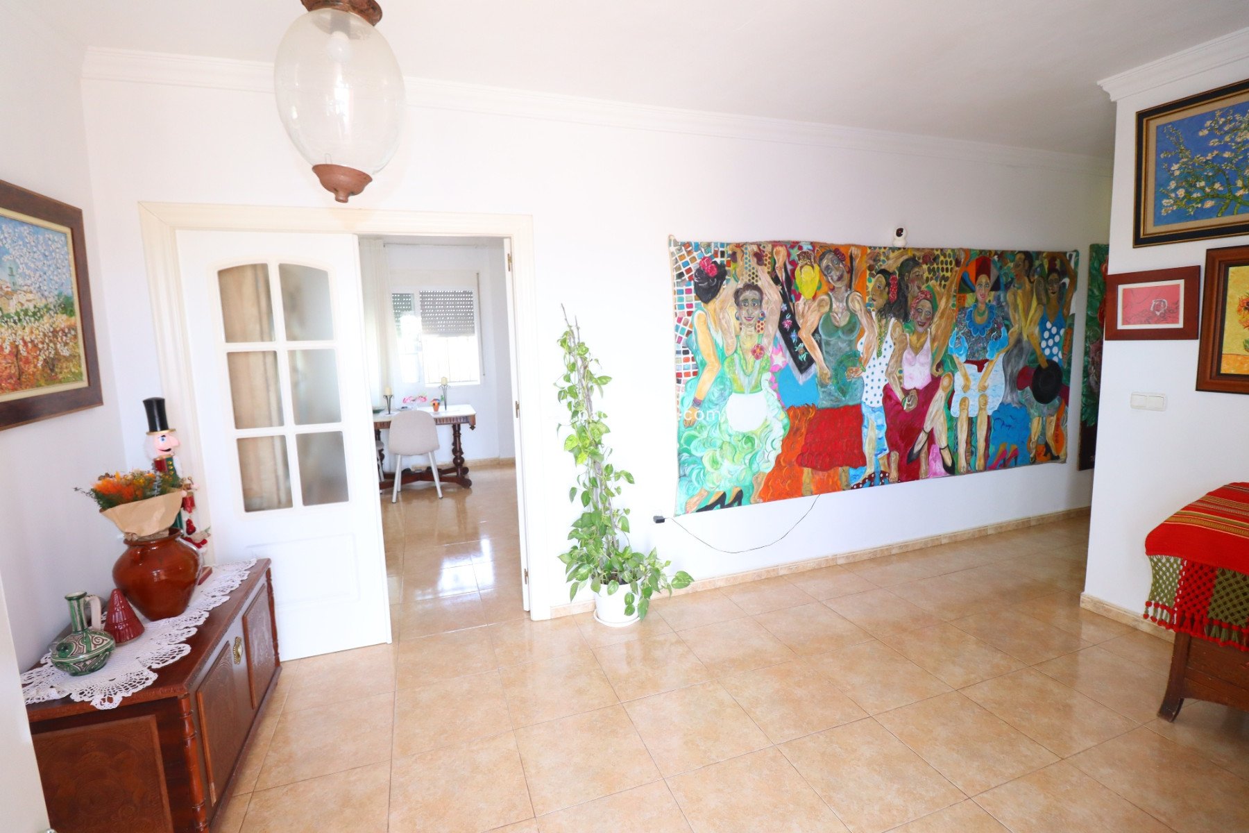 Resale - Villa -
Purias