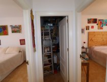 Resale - Villa -
Purias