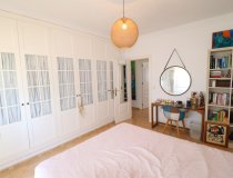Resale - Villa -
Purias