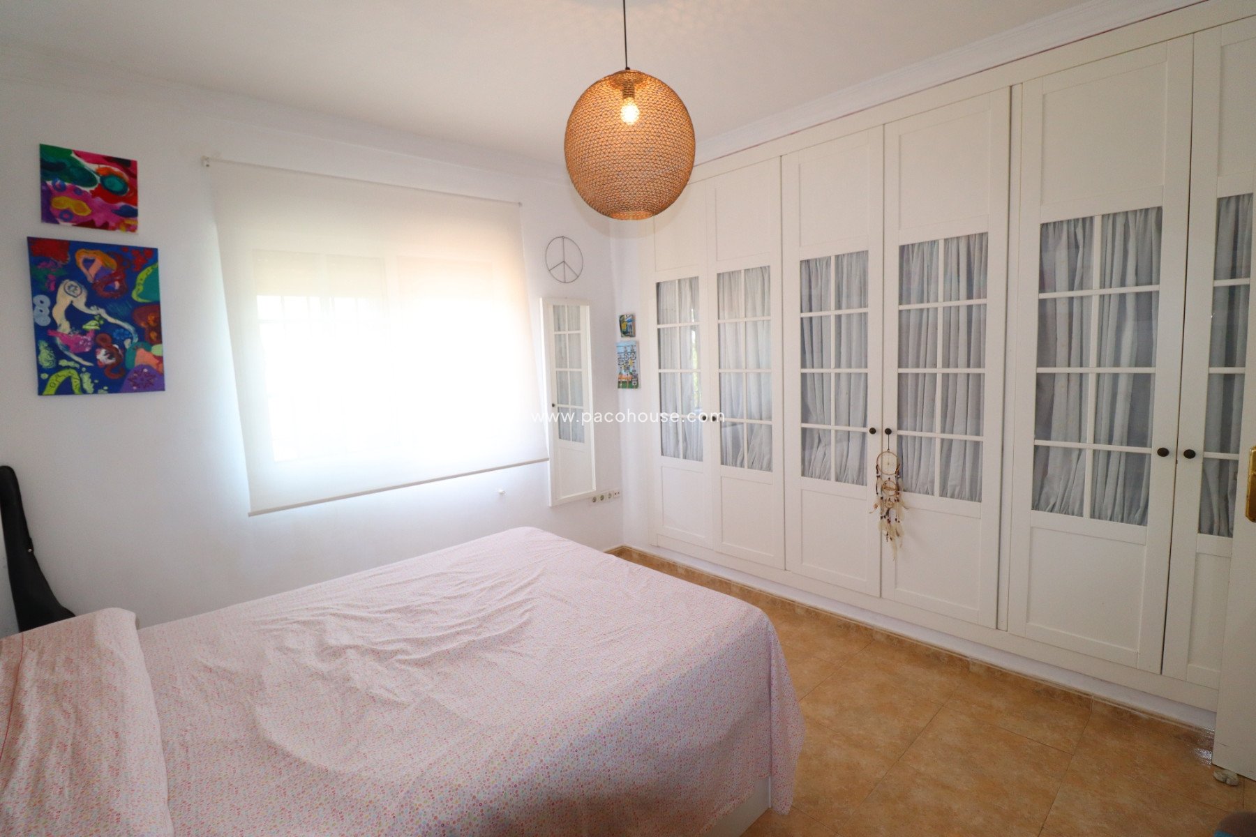 Resale - Villa -
Purias