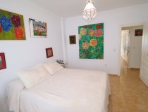 Resale - Villa -
Purias