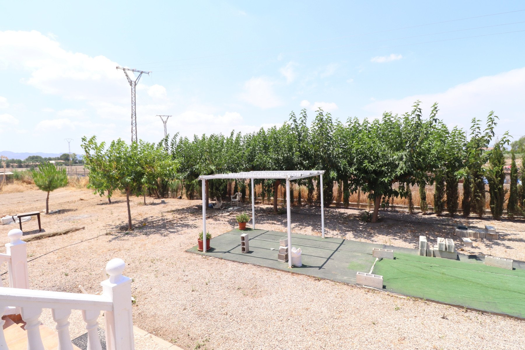 Resale - Villa -
Purias