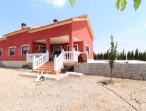 Resale - Villa -
Purias