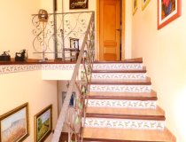 Resale - Villa -
Purias