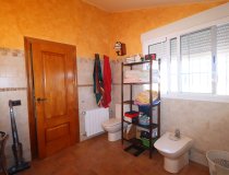 Resale - Villa -
Purias