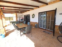 Resale - Villa -
Purias