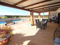 Resale - Villa -
Purias