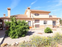 Resale - Villa -
Purias