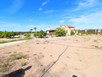 Resale - Villa -
Purias