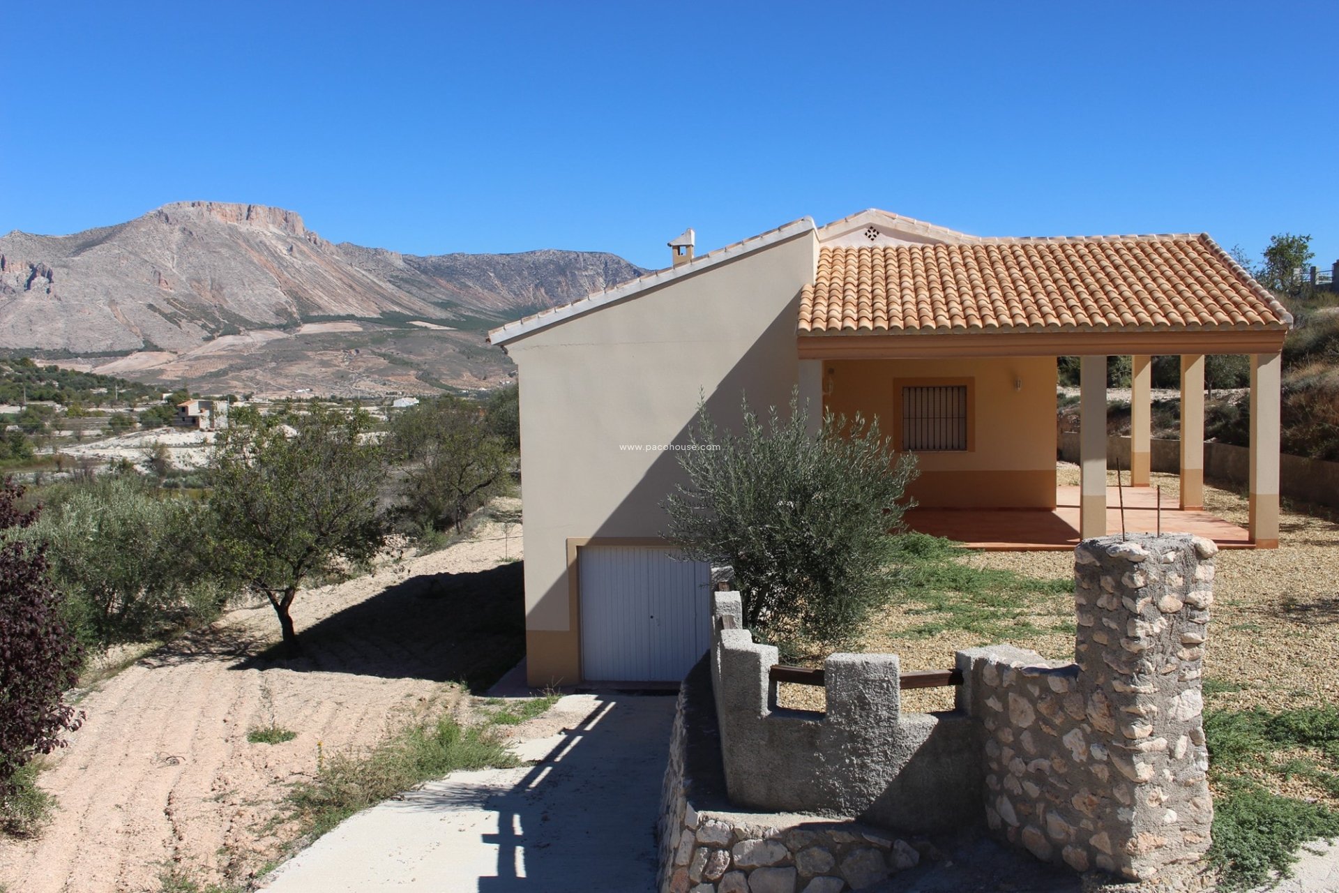 Resale - Villa -
Velez-Blanco