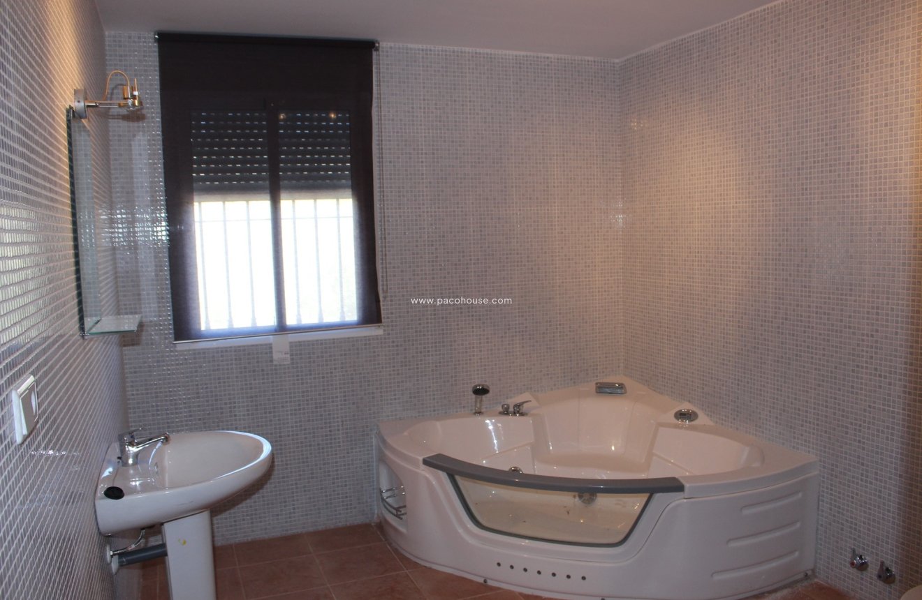 Resale - Villa -
Velez-Blanco