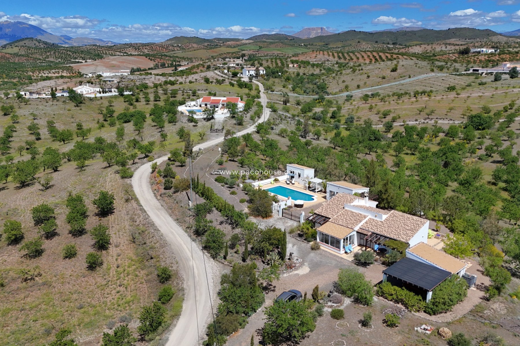 Resale - Villa -
Zarzalico