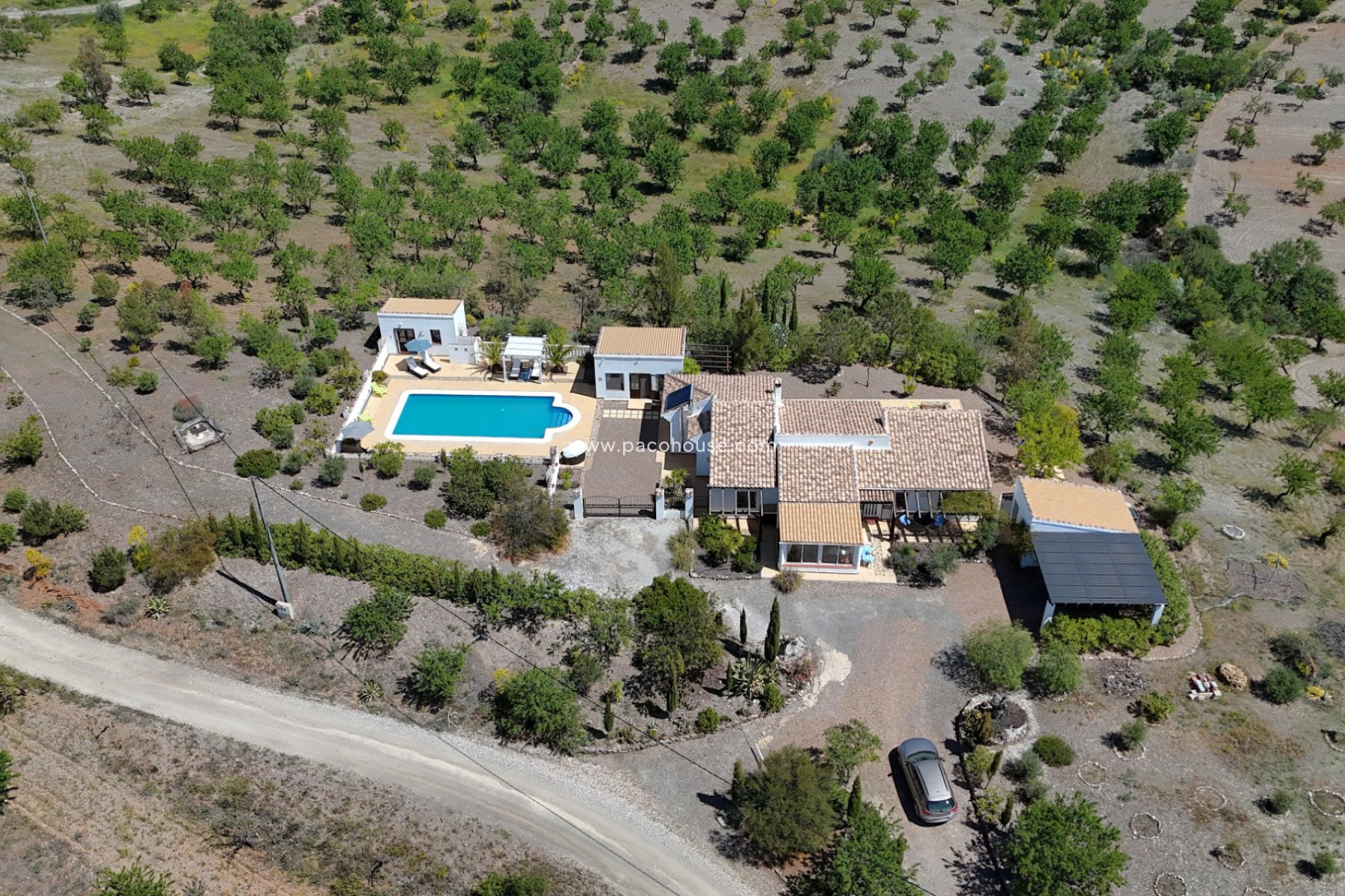 Resale - Villa -
Zarzalico