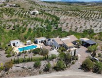 Resale - Villa -
Zarzalico