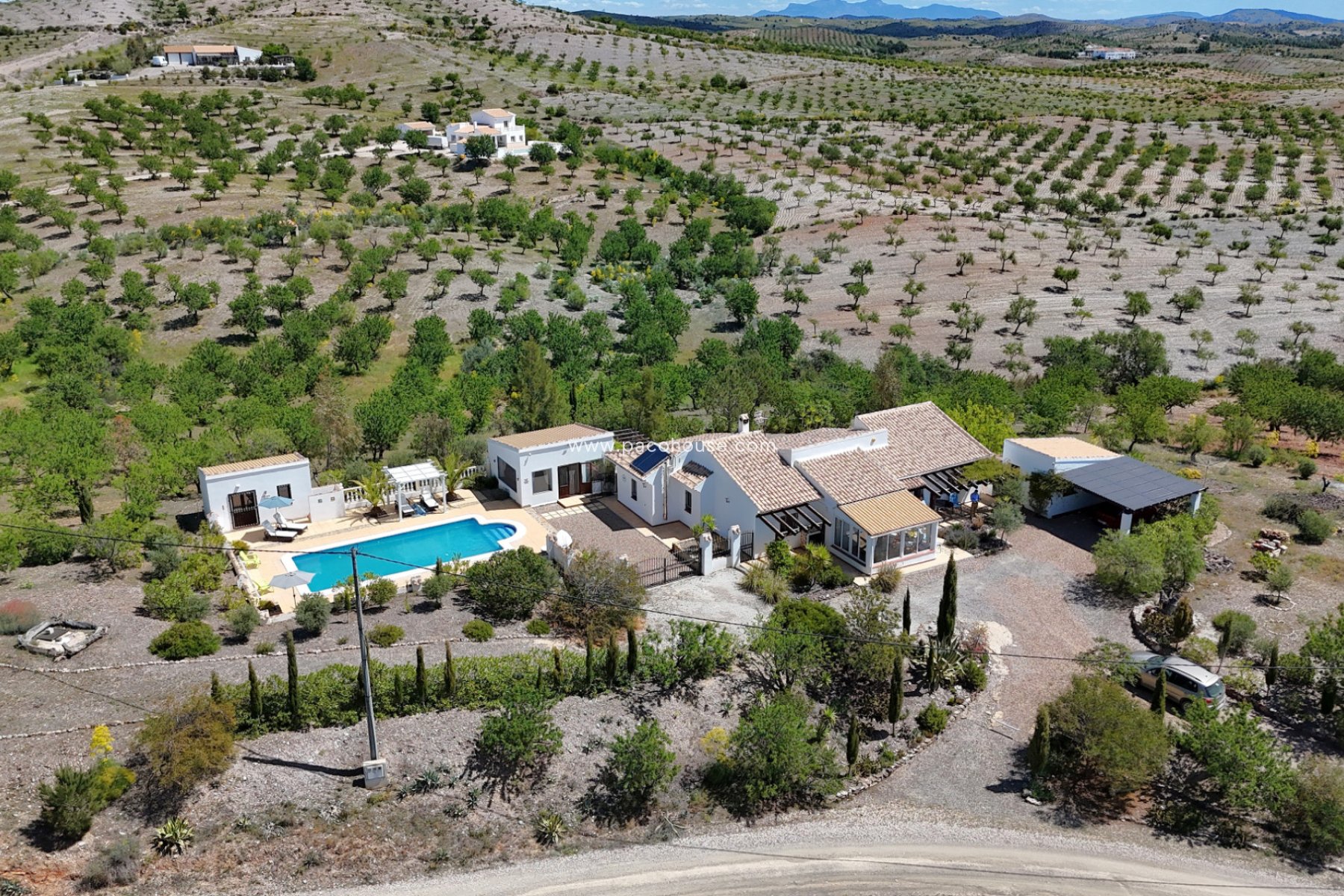 Resale - Villa -
Zarzalico