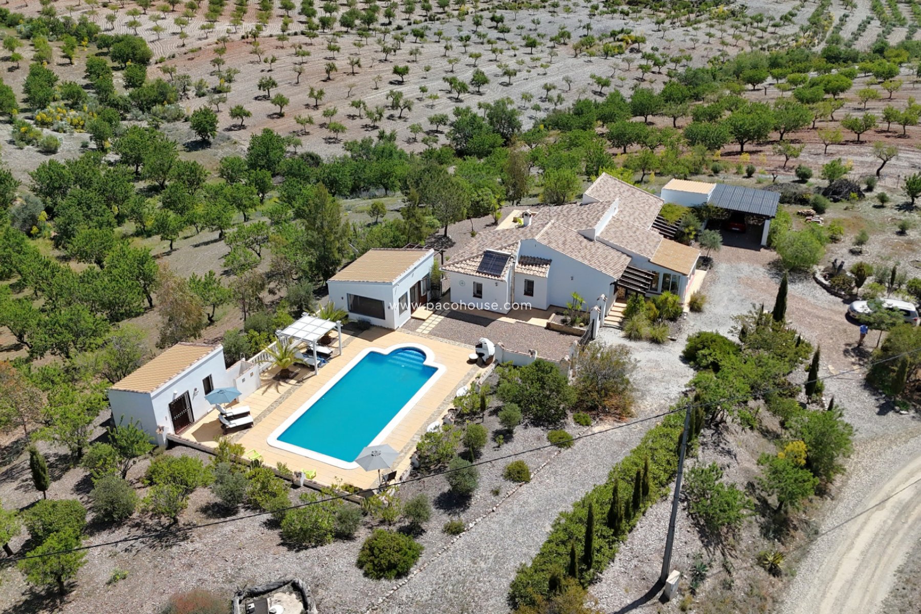 Resale - Villa -
Zarzalico