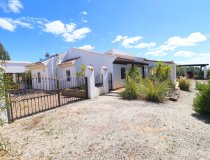 Resale - Villa -
Zarzalico