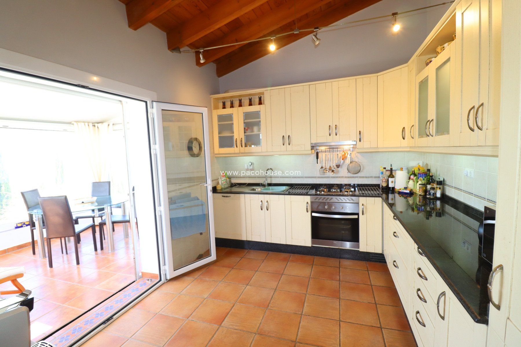 Resale - Villa -
Zarzalico