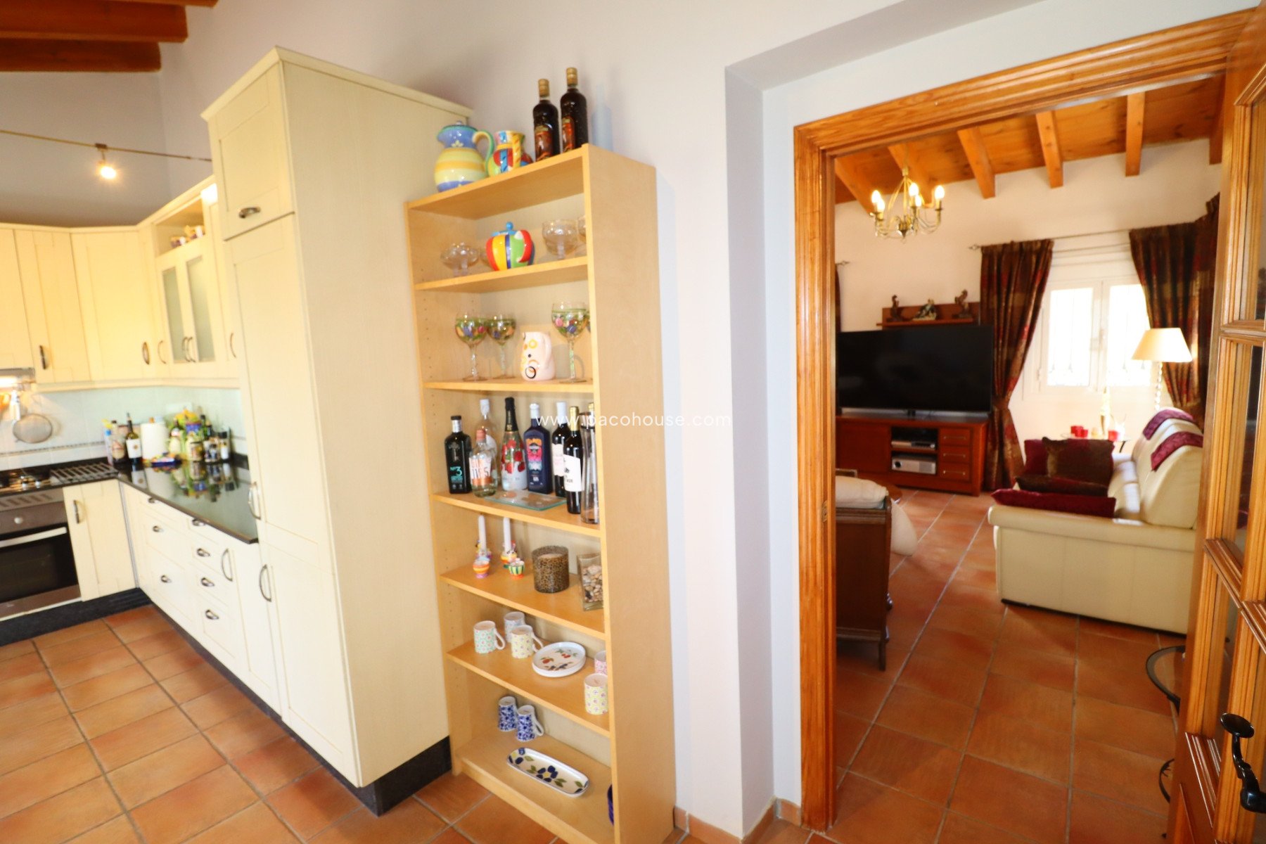 Resale - Villa -
Zarzalico