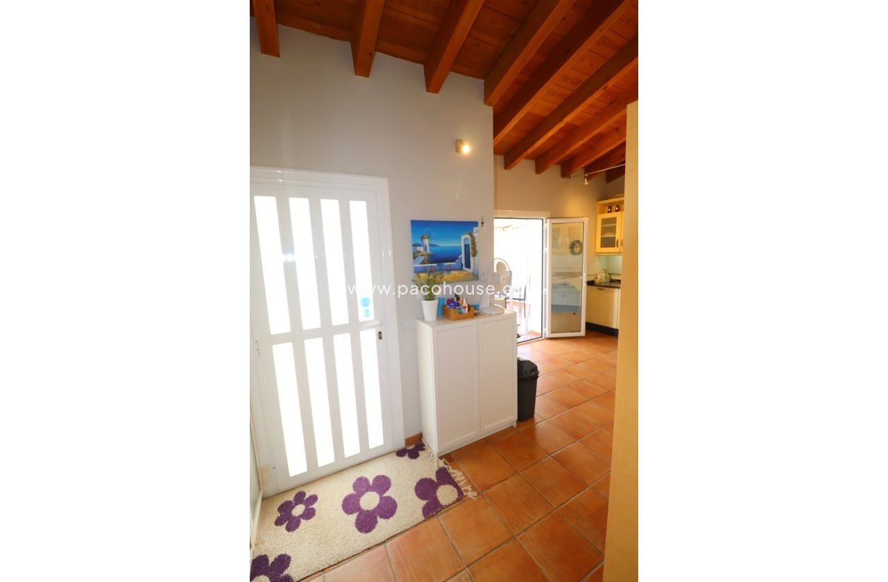 Resale - Villa -
Zarzalico