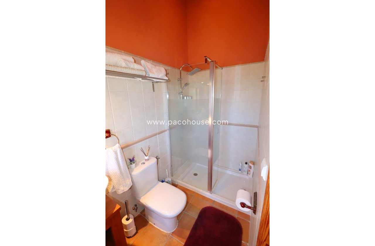Resale - Villa -
Zarzalico