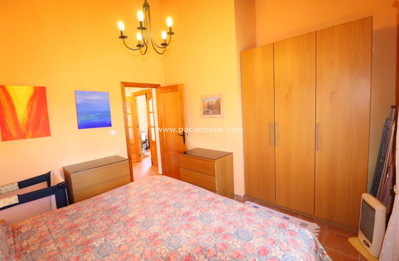 Resale - Villa -
Zarzalico