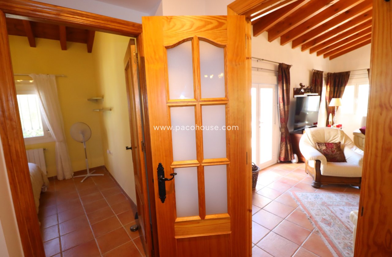 Resale - Villa -
Zarzalico