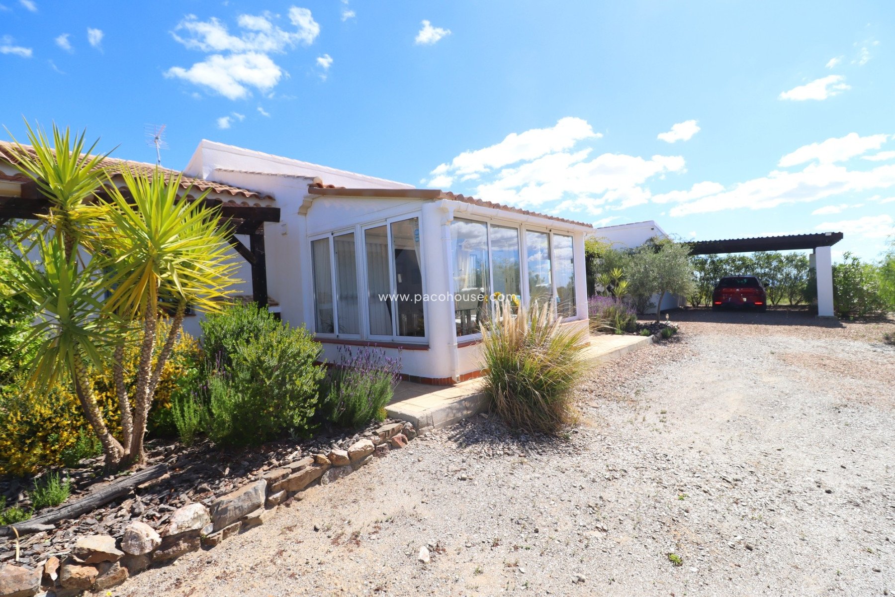 Resale - Villa -
Zarzalico