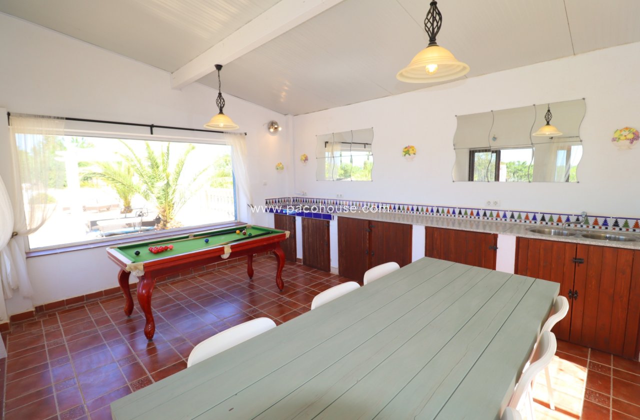 Resale - Villa -
Zarzalico