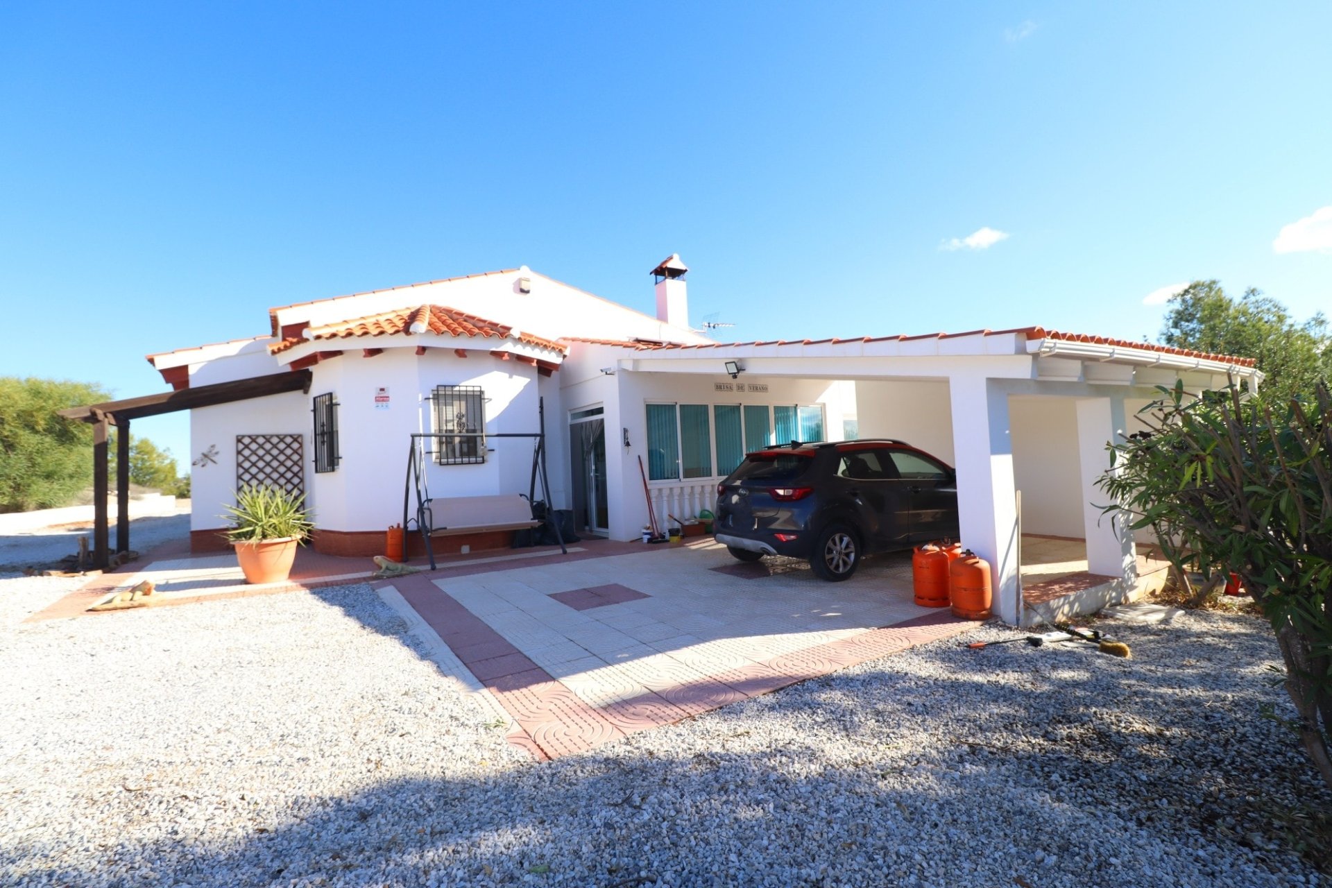 Resale - Villa -
Zarzalico