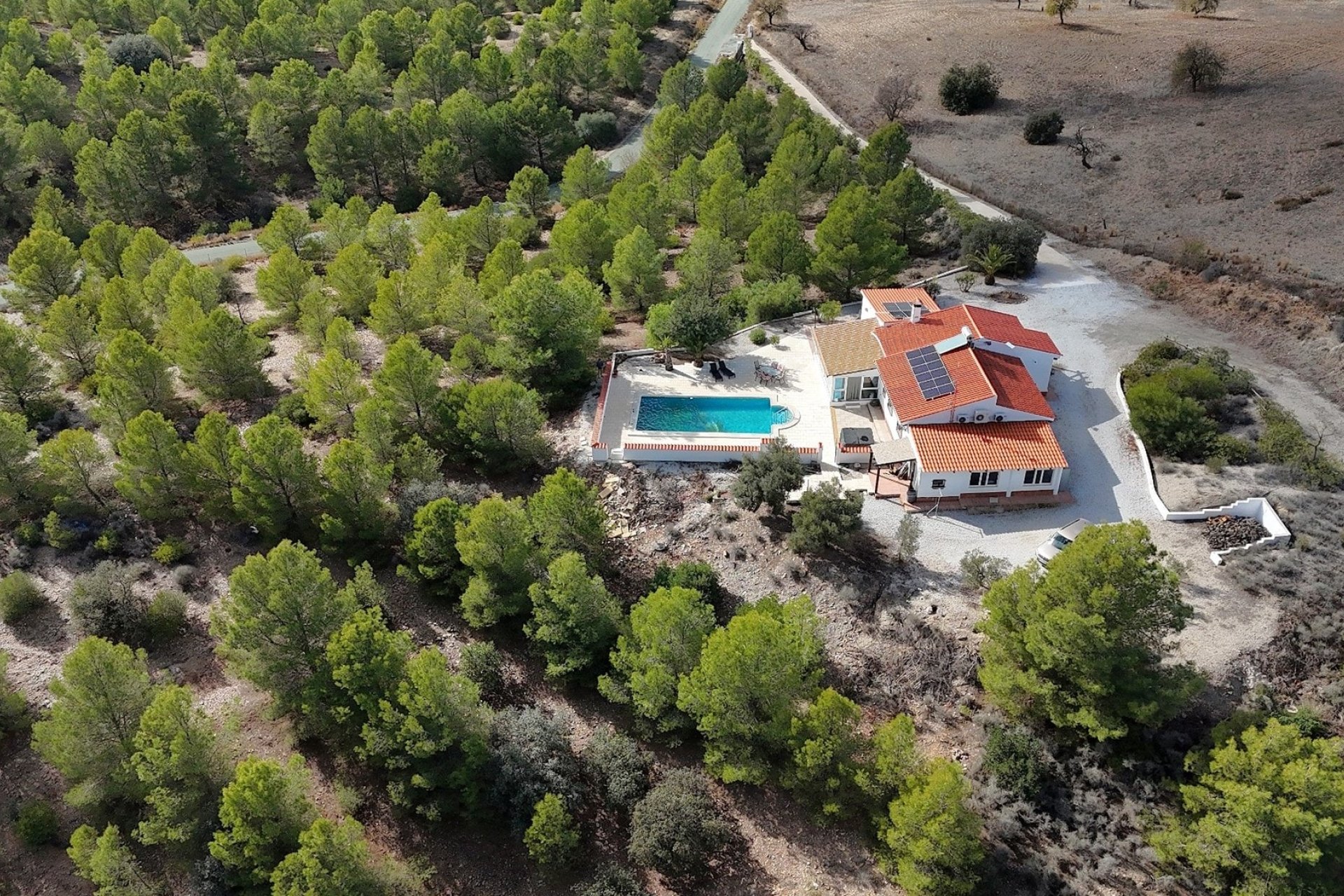 Resale - Villa -
Zarzalico