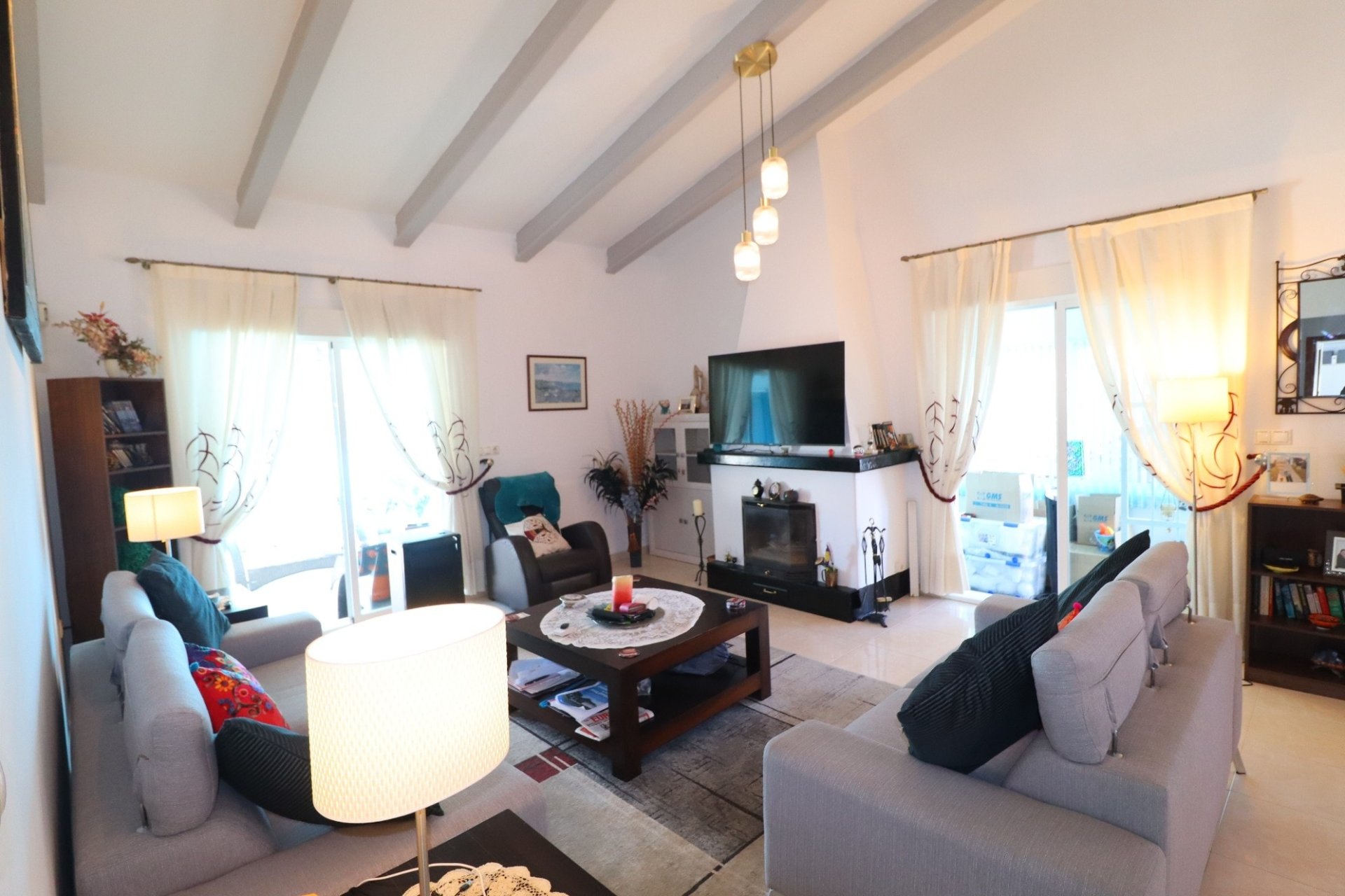 Resale - Villa -
Zarzalico