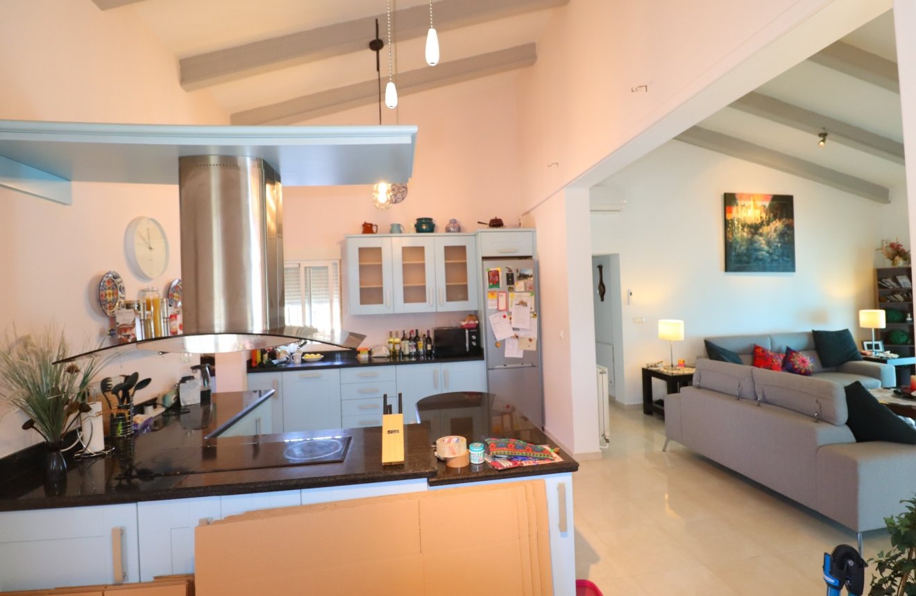 Resale - Villa -
Zarzalico