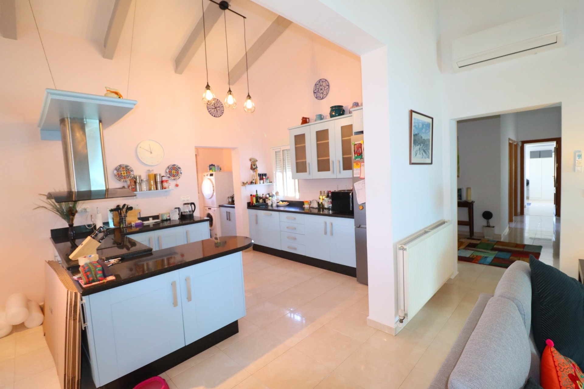 Resale - Villa -
Zarzalico