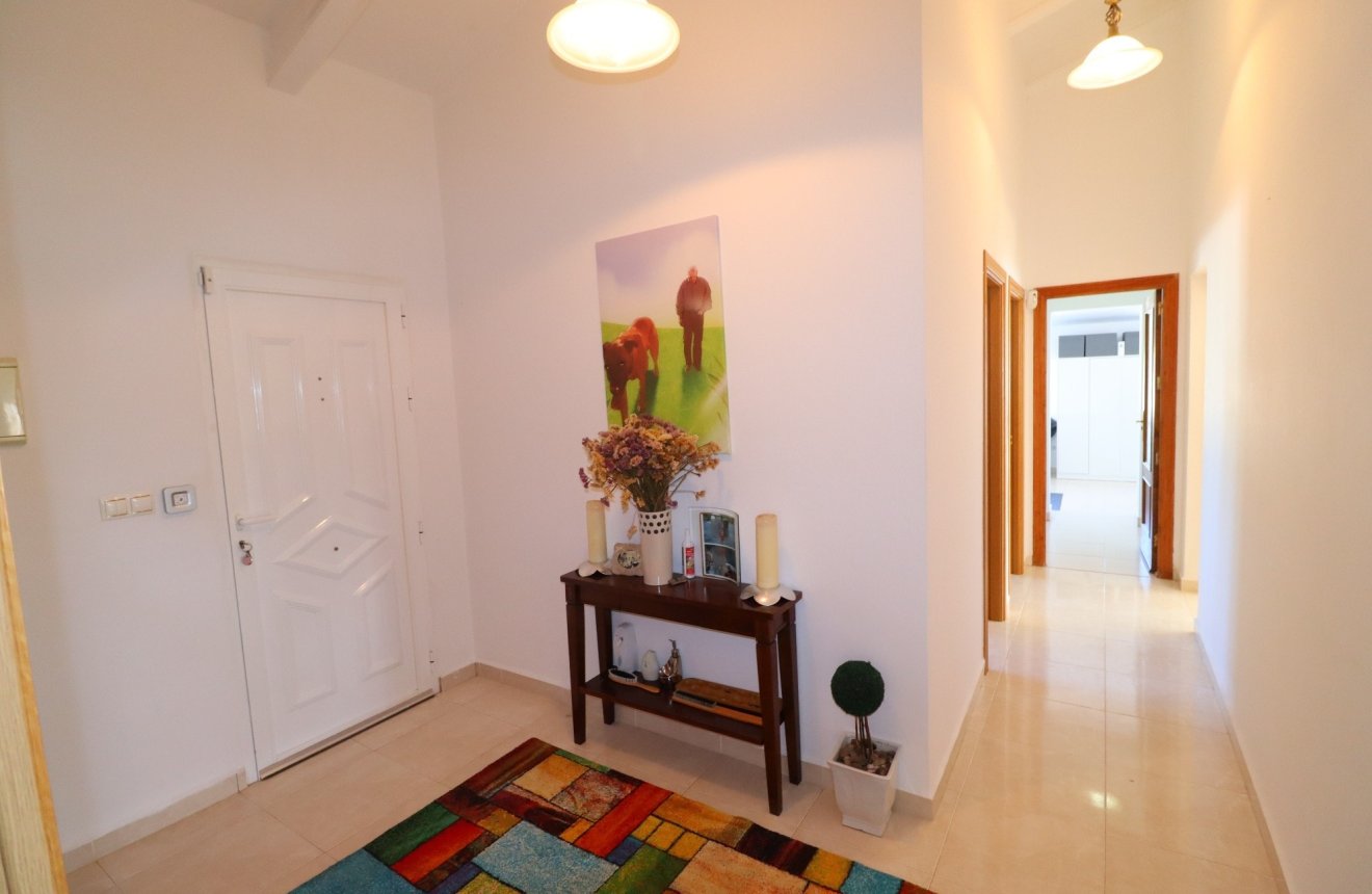 Resale - Villa -
Zarzalico