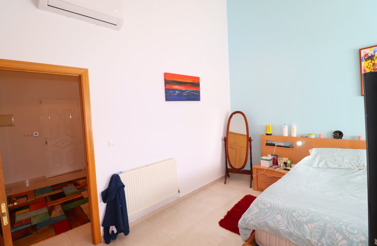 Resale - Villa -
Zarzalico