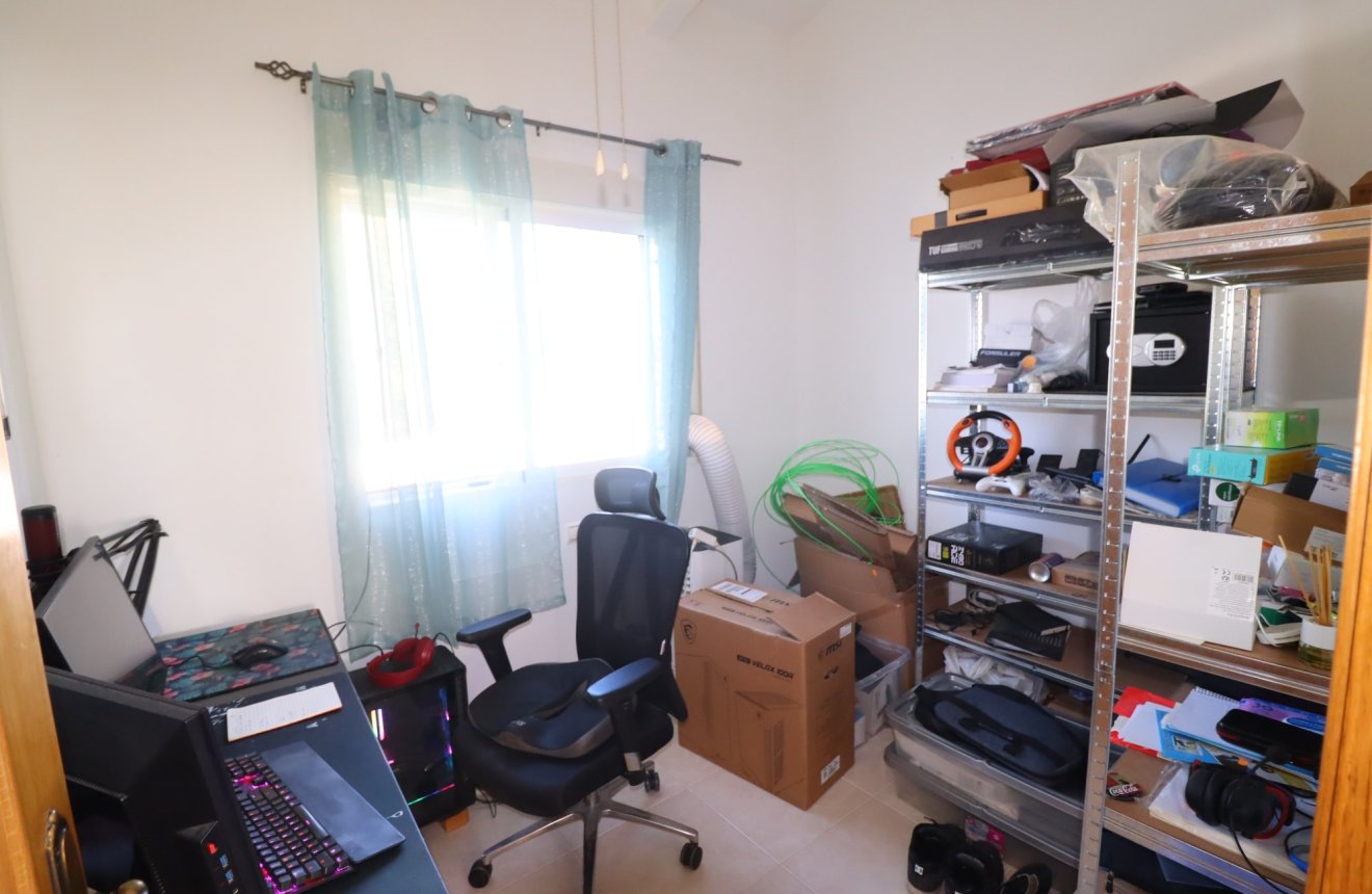 Resale - Villa -
Zarzalico