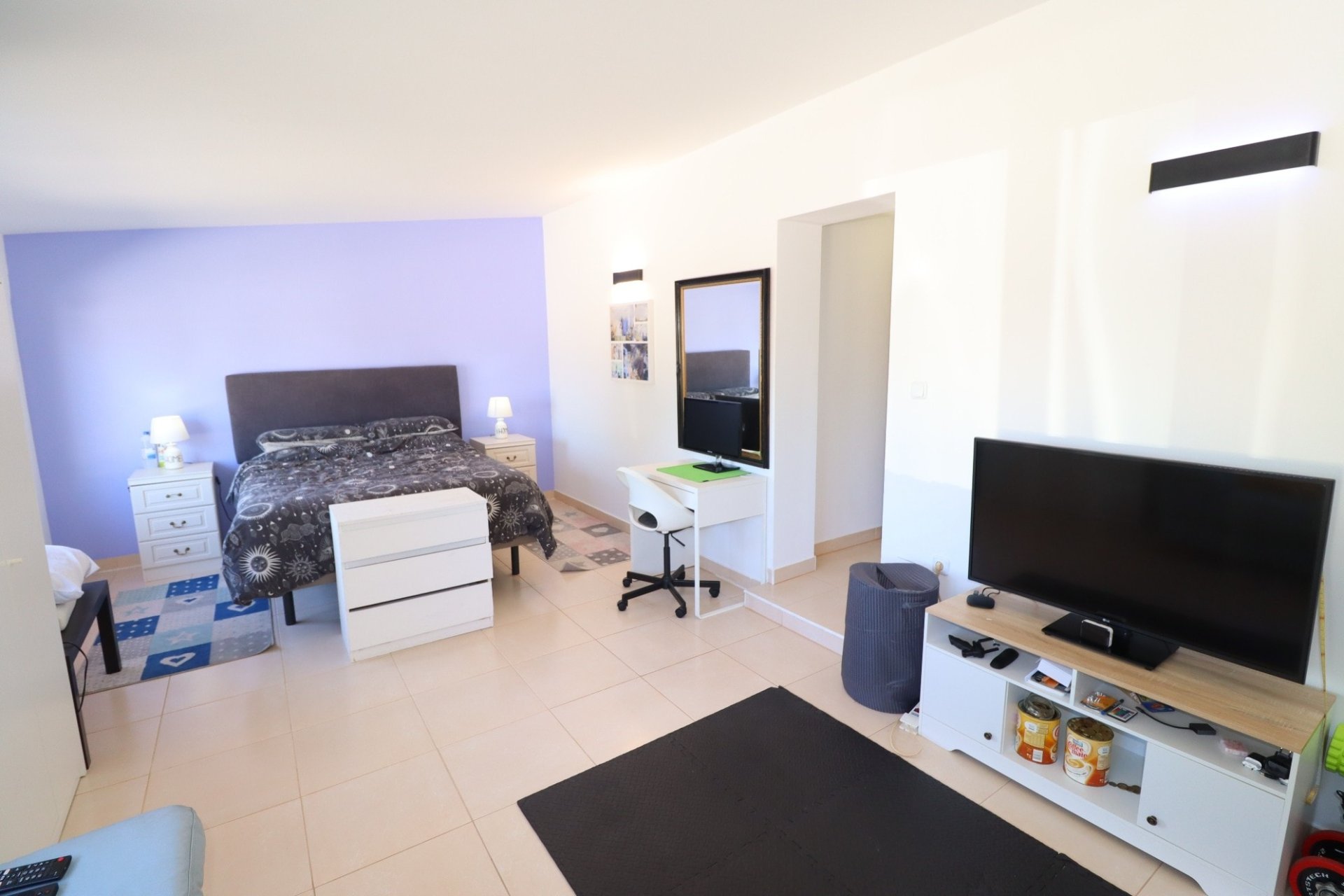 Resale - Villa -
Zarzalico