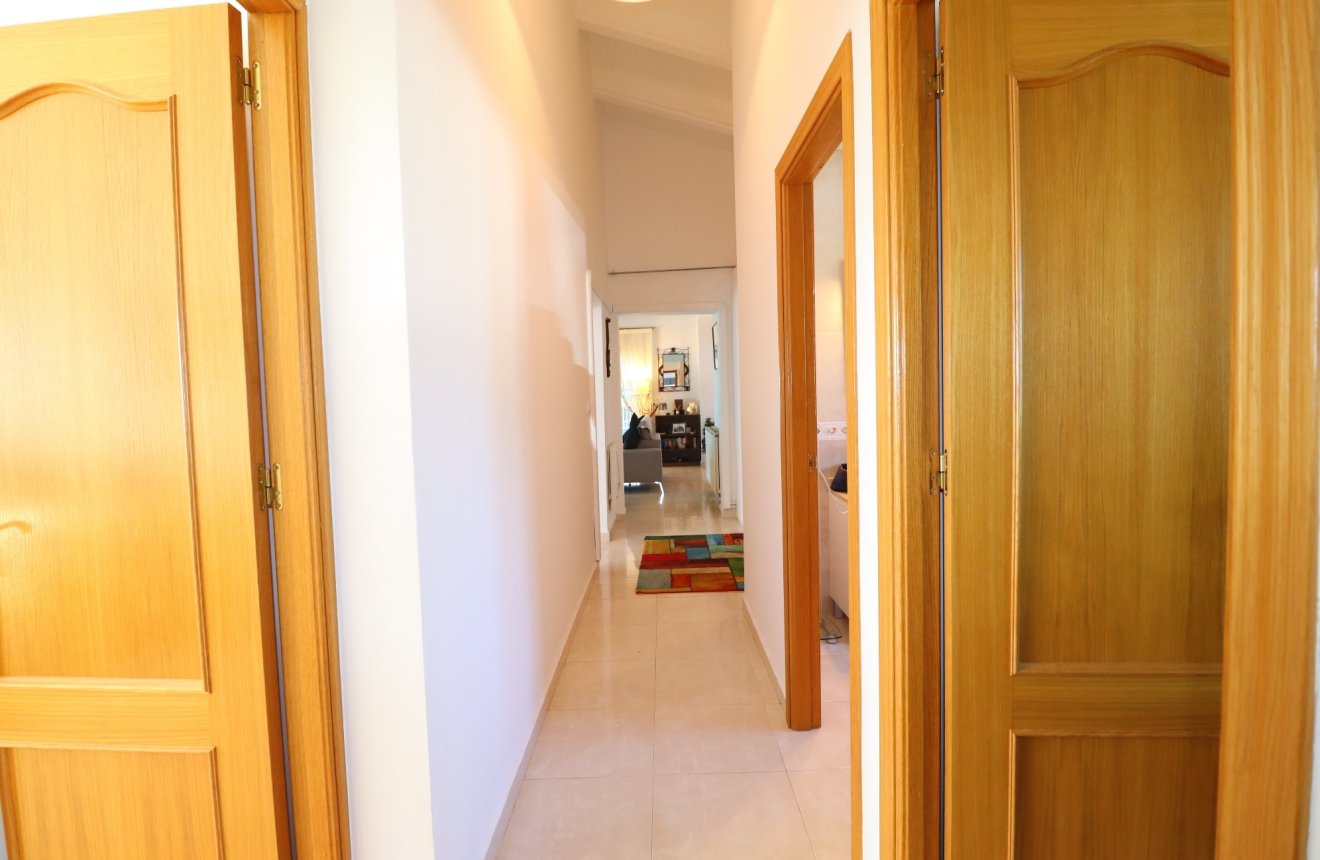 Resale - Villa -
Zarzalico